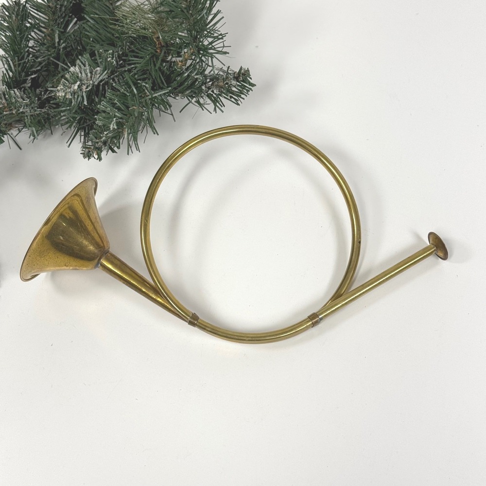 Vintage Brass French Horn Christmas Medium Brass Instrument Wreath decor 12.5in